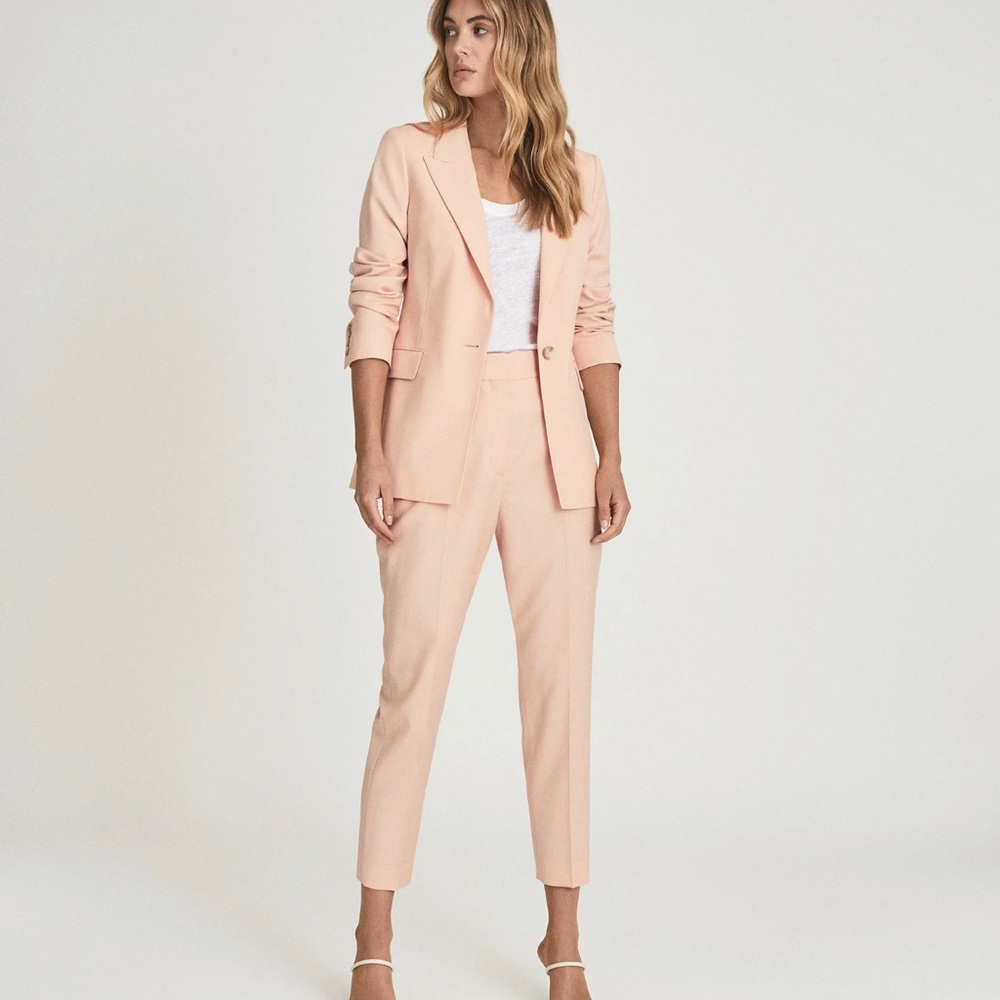 NWT Reiss Evelyn Suit in Apricot